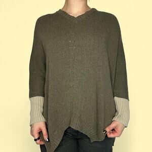 🌿✨ Suzy D London Relaxed Knit Sweater ✨🌿